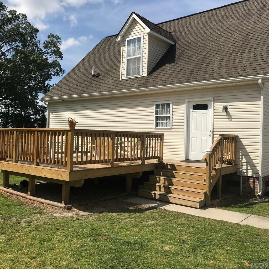 163 Guinea Road Moyock, NC 27958 - Photo 5 of 18 New back deck