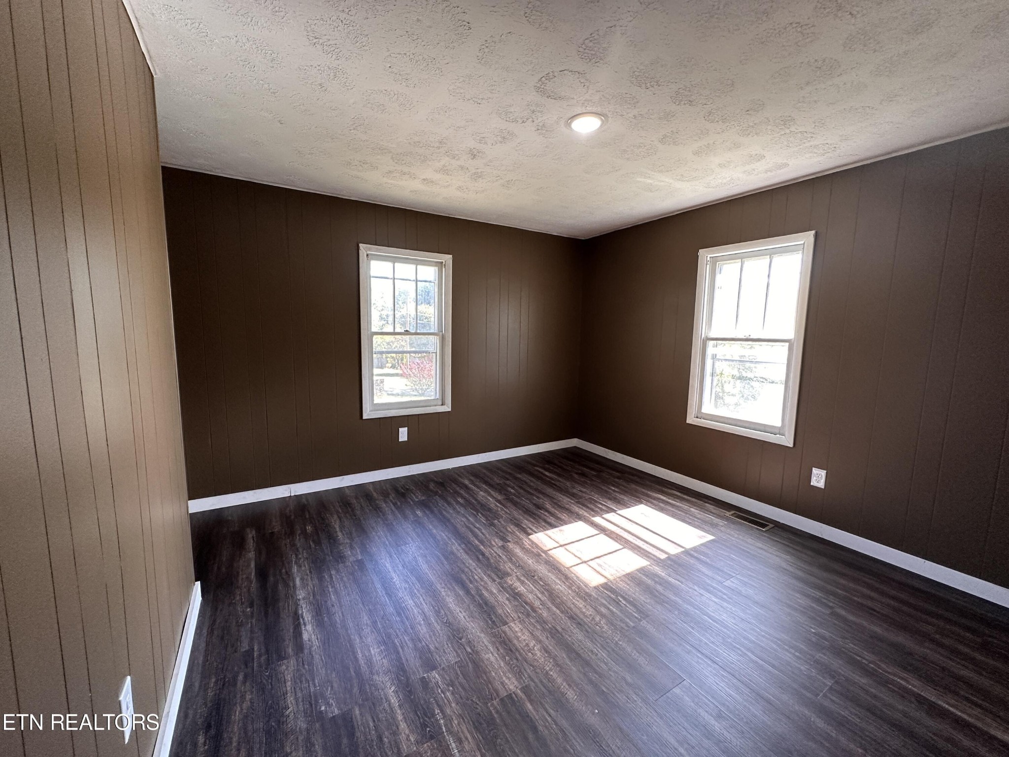 1104 Stinson Road Jamestown, TN 38556 - Photo 17 of 33 Gallery Image 17