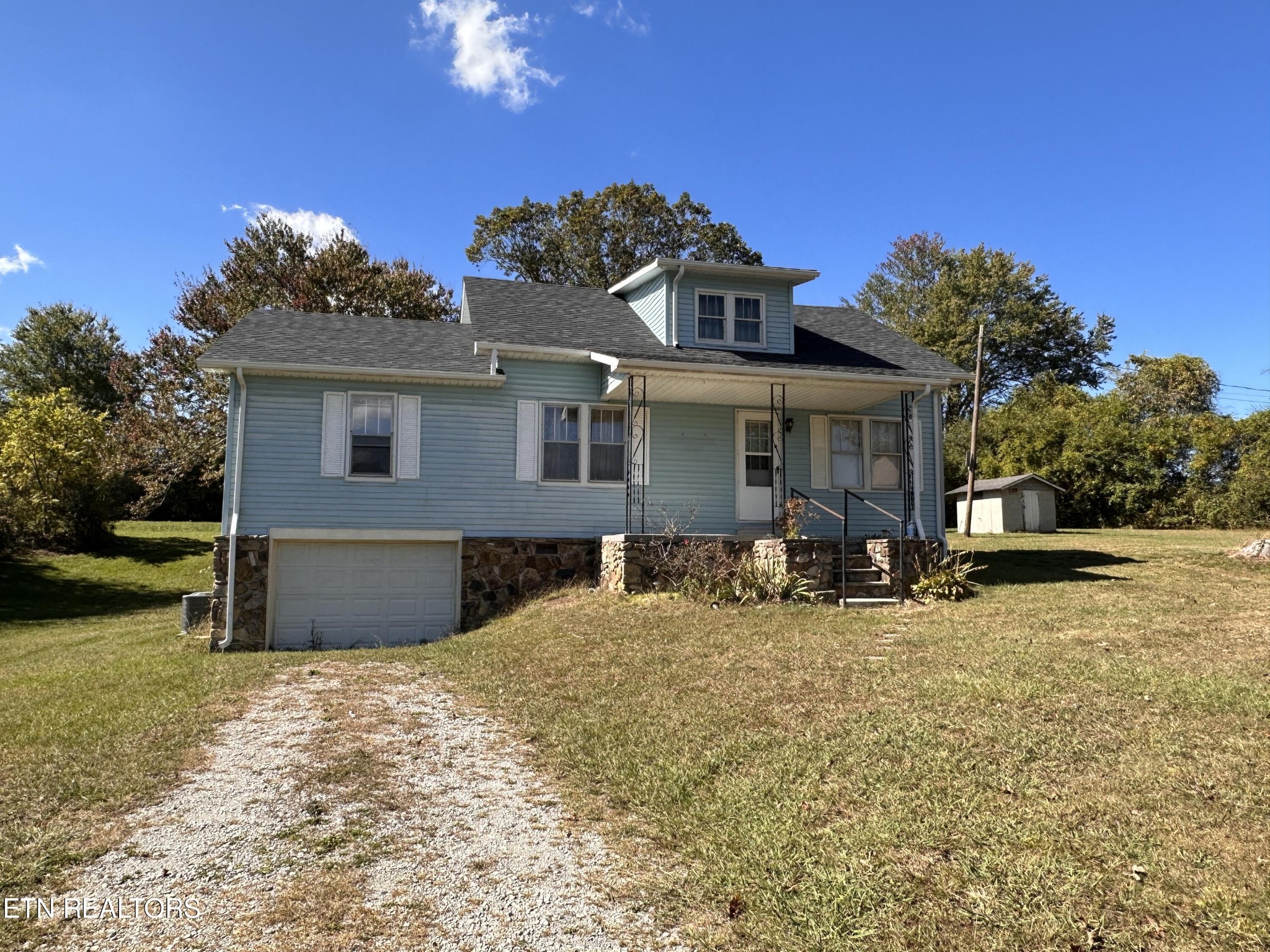 1104 Stinson Road Jamestown, TN 38556 - Photo 3 of 33 Gallery Image 3