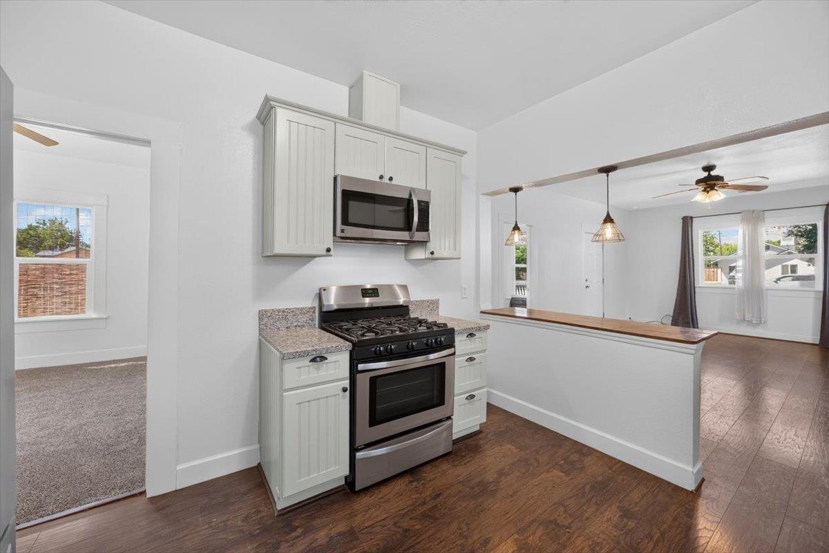 1407 E Street Reedley, CA 93654 - Photo 10 of 32