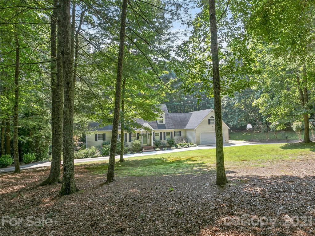 39 Franklin Farm Road Fletcher, NC 28732 - Photo 3 of 34 Gallery Image 3