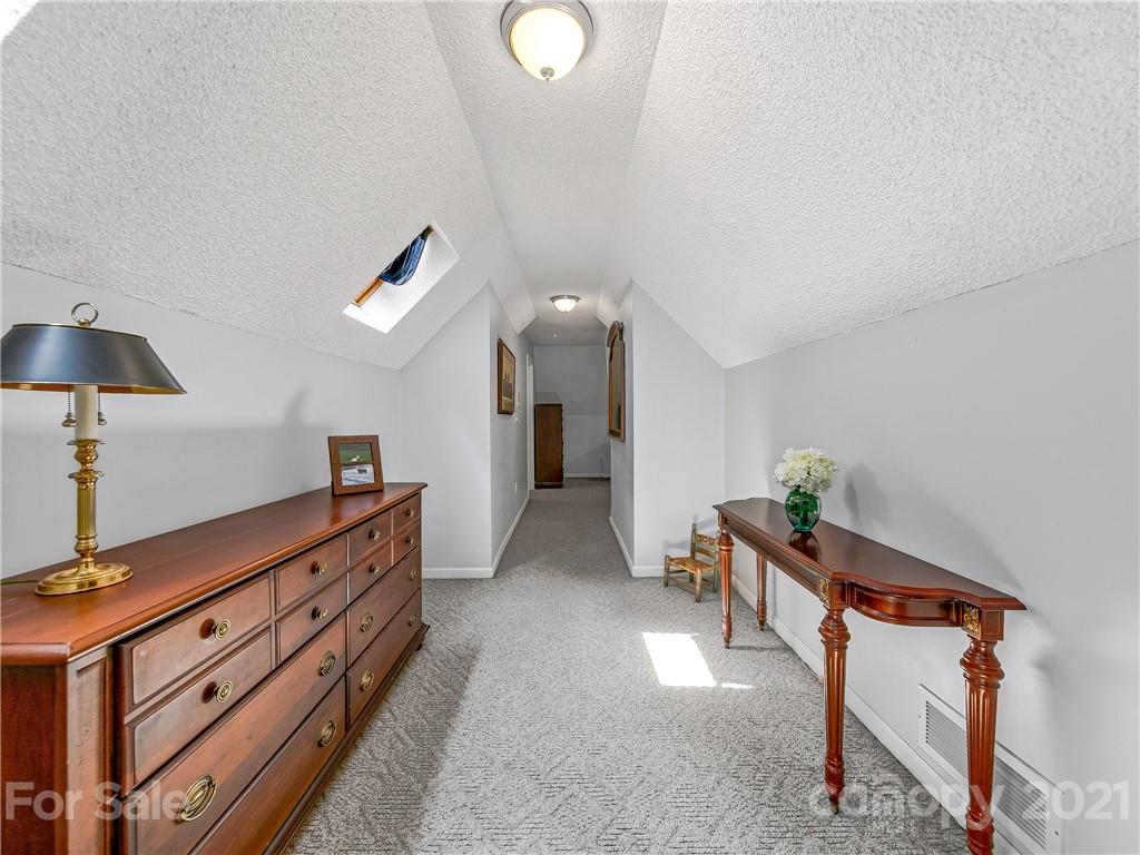 39 Franklin Farm Road Fletcher, NC 28732 - Photo 21 of 34 Gallery Image 21