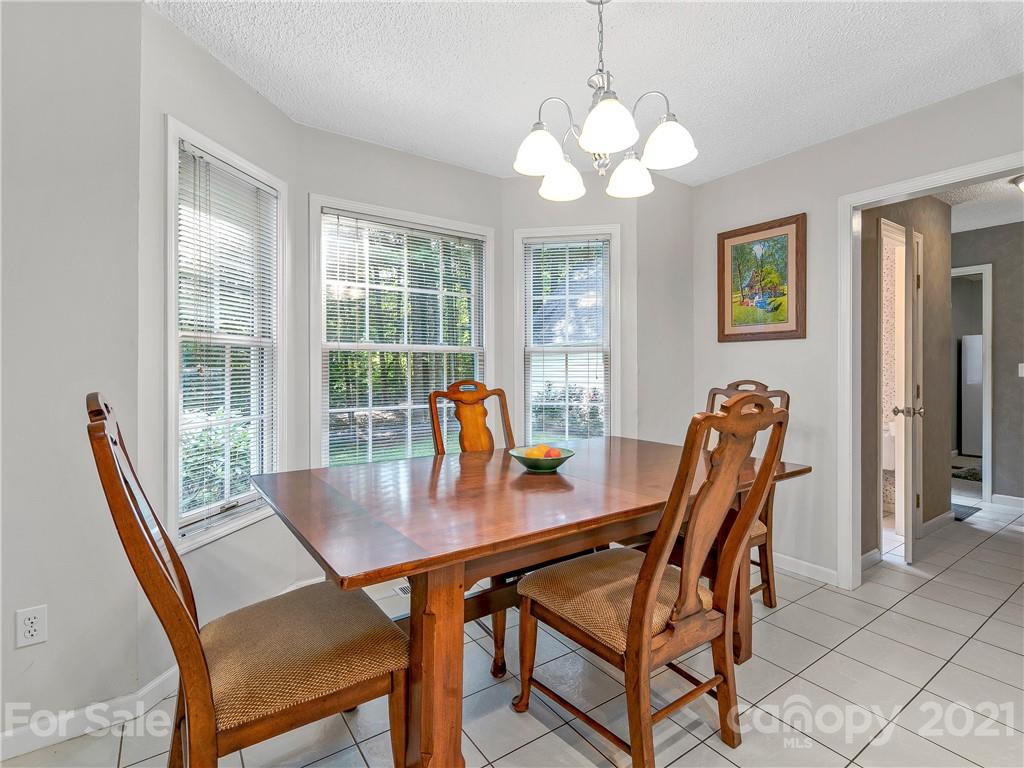 39 Franklin Farm Road Fletcher, NC 28732 - Photo 10 of 34 Gallery Image 10