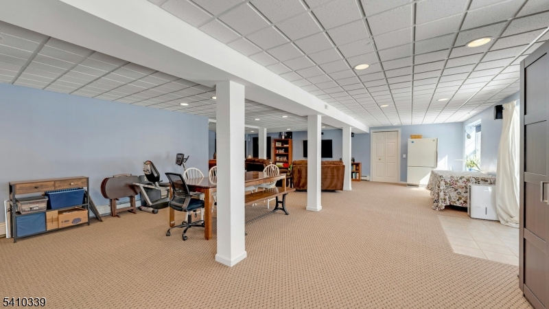 5656 Berkshire Valley Road Oak Ridge, NJ 07438 - Photo 27 of 38