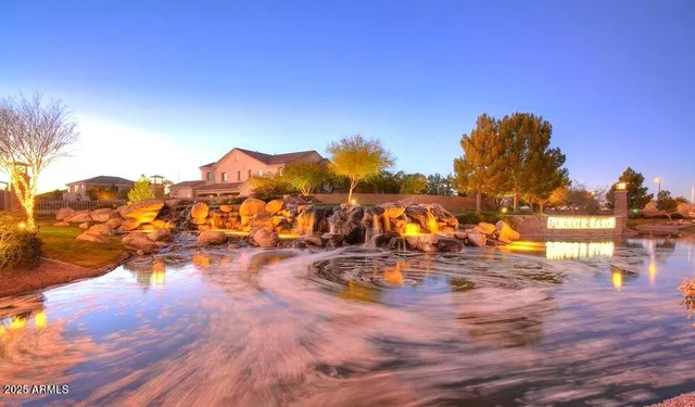 $2,649 | 233 East Glacier Drive, Chandler, AZ 85249