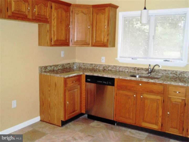 981 Welsh Road Ambler, PA 19002 - Photo 6 of 17 Gallery Image 6