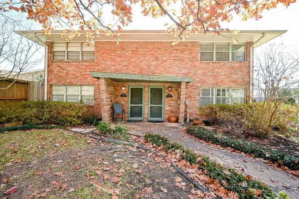 $2,150 | 2821 Eastgrove Lane, Houston, TX 77027