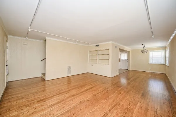 $2,150 | 2821 Eastgrove Lane, Houston, TX 77027