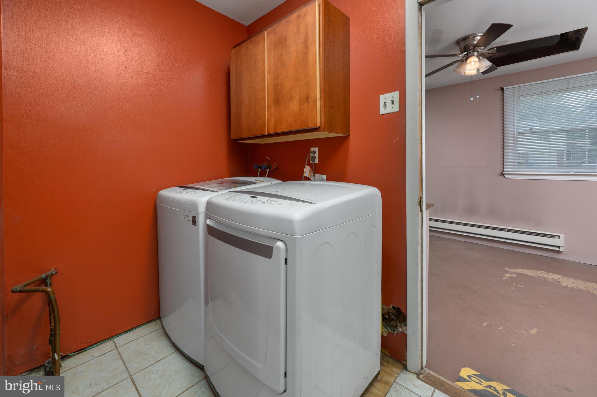 22 Clemson Road Cherry Hill, NJ 08034 - Photo 26 of 41 a utility room with dryer and washer