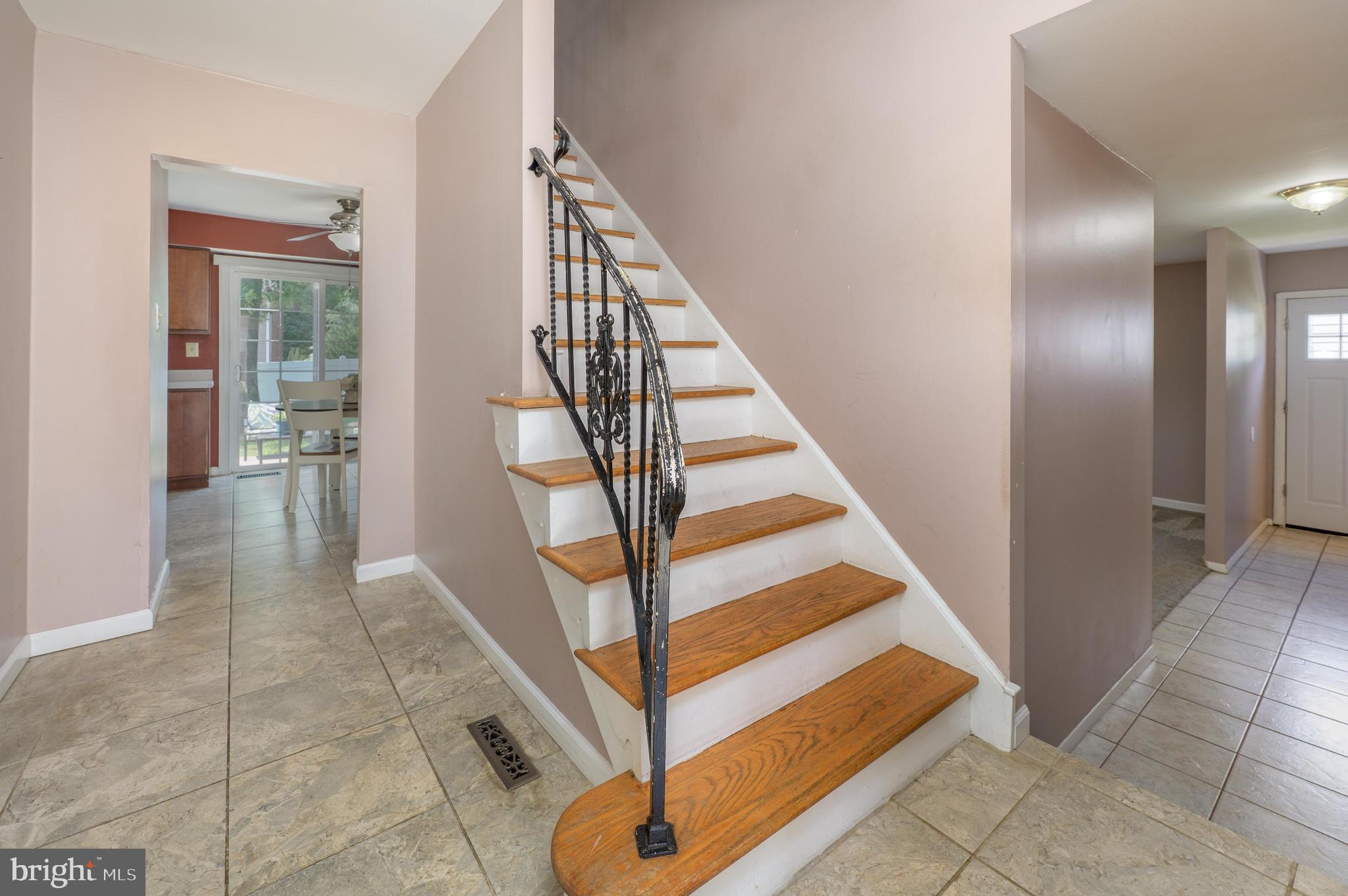 22 Clemson Road Cherry Hill, NJ 08034 - Photo 4 of 41 a view of entryway