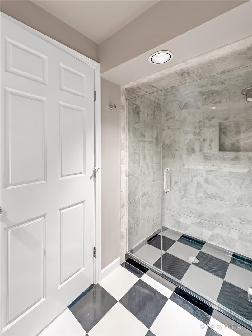 245 Perth Road Cary, IL 60013 - Photo 45 of 61 a view of a bathroom with a sink
