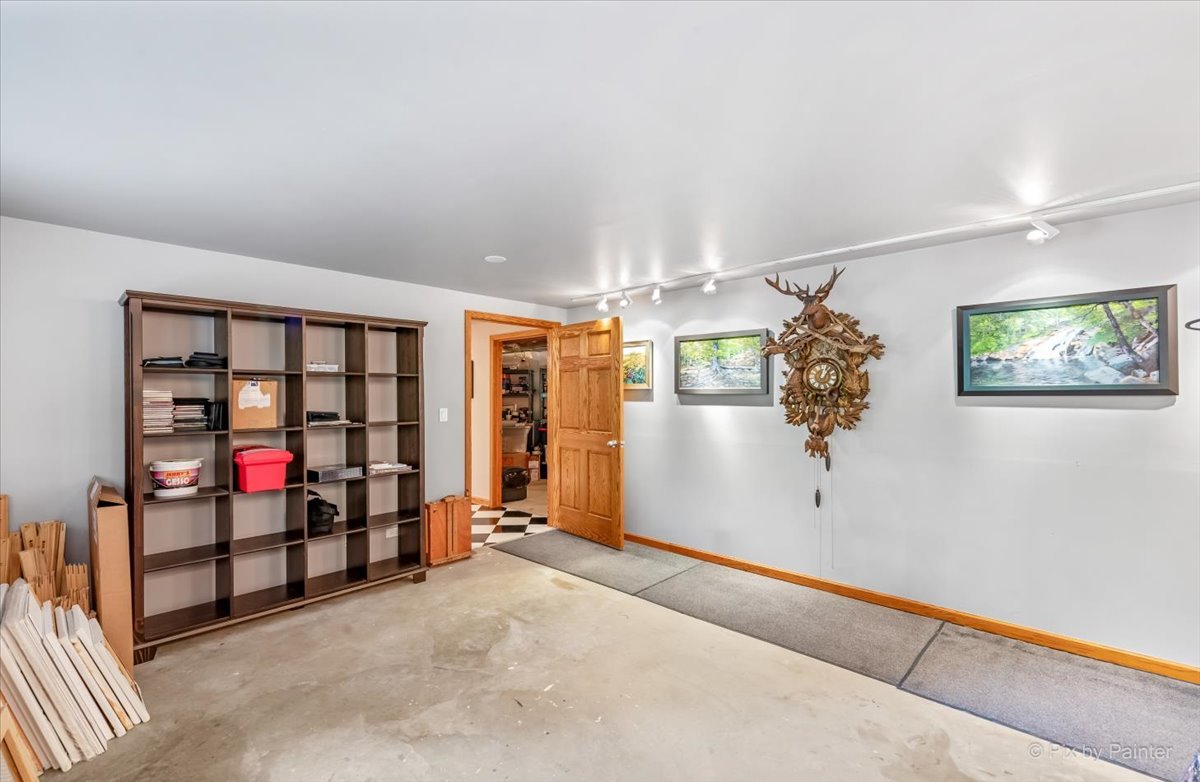 245 Perth Road Cary, IL 60013 - Photo 48 of 61