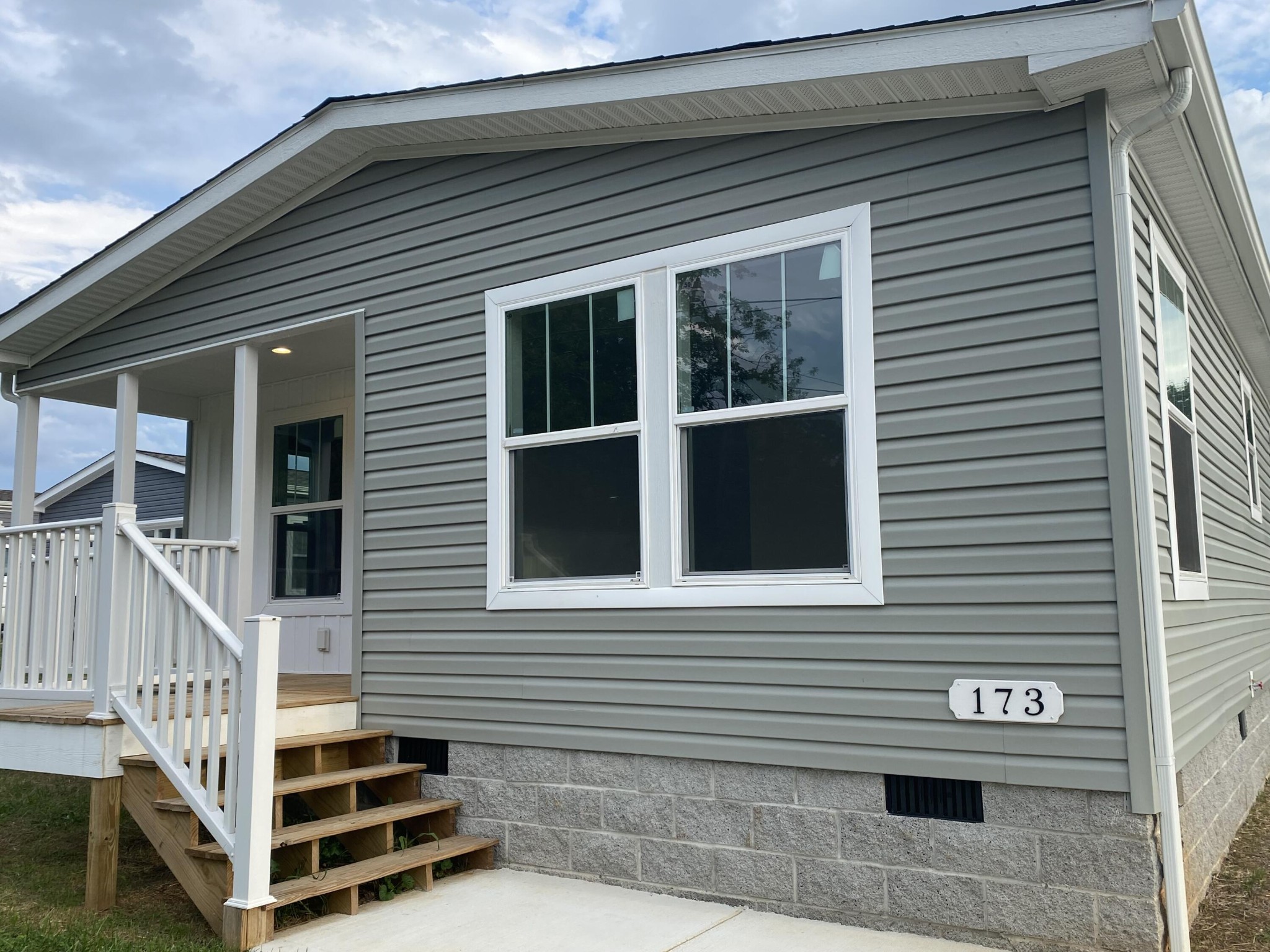 173 Dode Street Sweetwater, TN 37874 - Photo 2 of 49