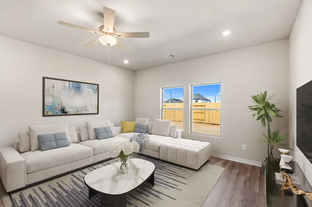 $349,990 | 6219 Arabella Pr Drive, Richmond, TX 77469