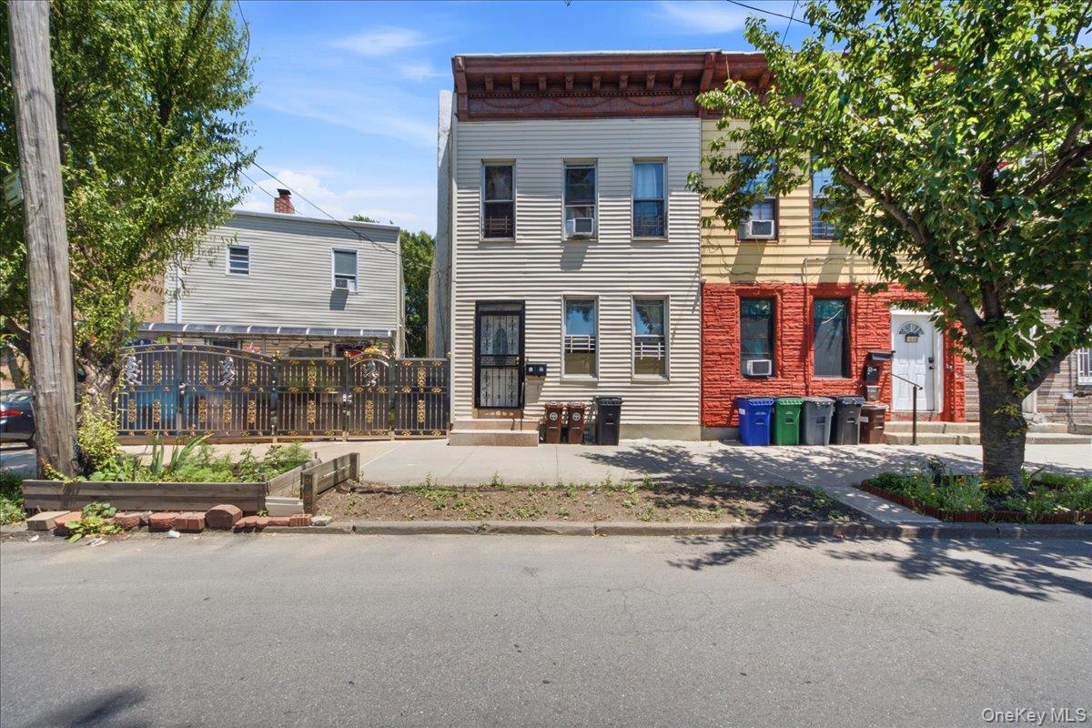 1850 Unionport Road Bronx, NY 10462 - Photo 26 of 31