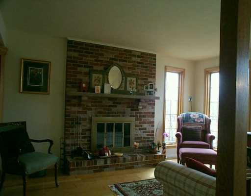3196 Haberlein Road Gibsonia, PA 15044 - Photo 7 of 8 Gallery Image 7
