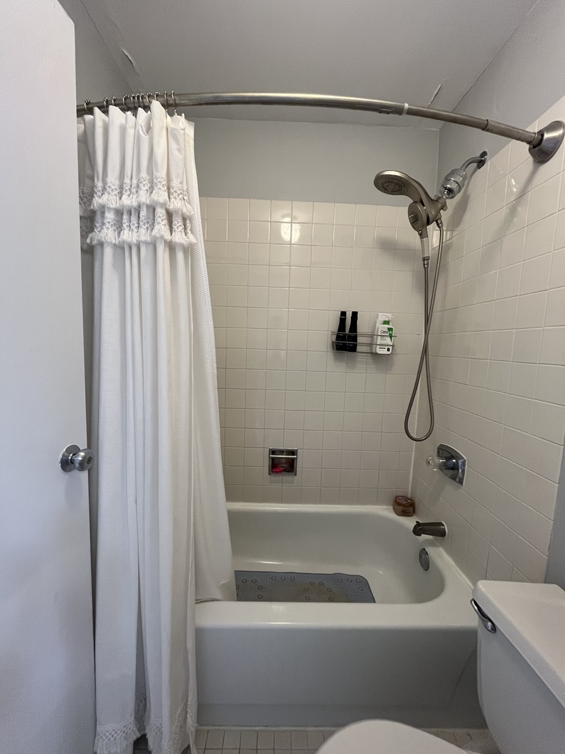 5320 North Sheridan Road, Unit 1210 Chicago, IL 60640 - Photo 17 of 22
