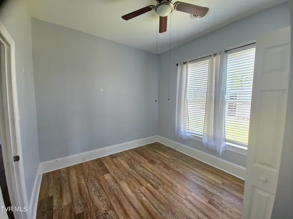 $1,450 | 1001 Virginia Avenue, Unit 2, Bristol, TN 37620