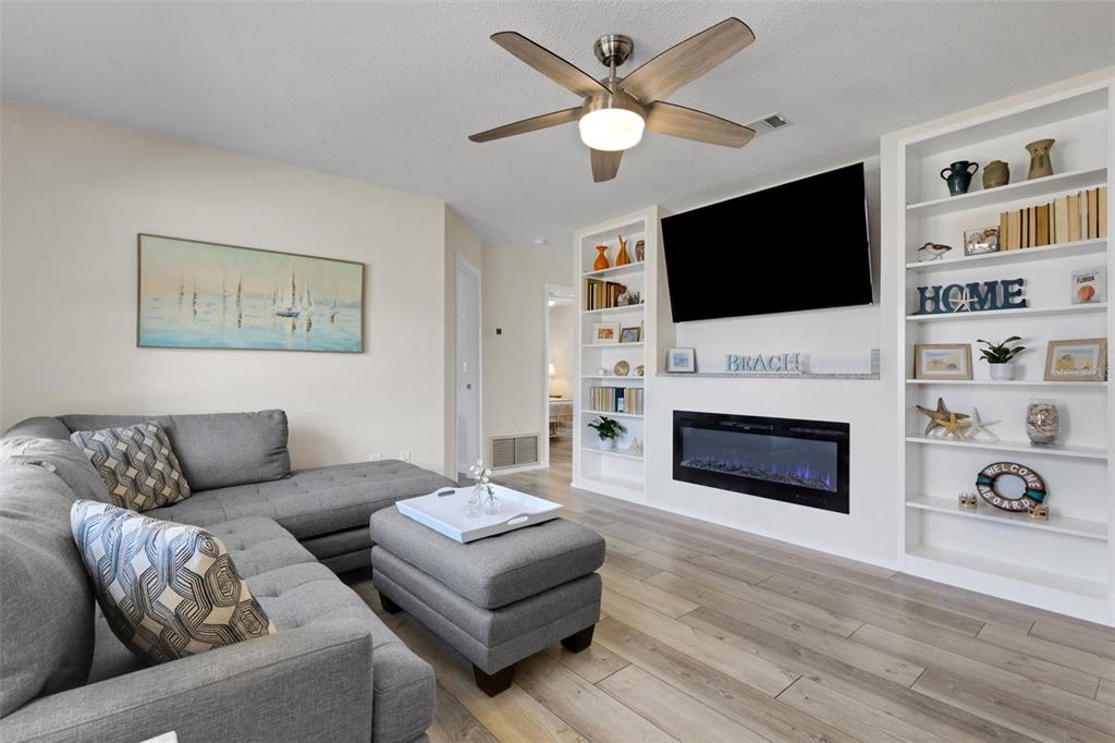 5231 Pompano Road Venice, FL 34293 - Photo 9 of 31