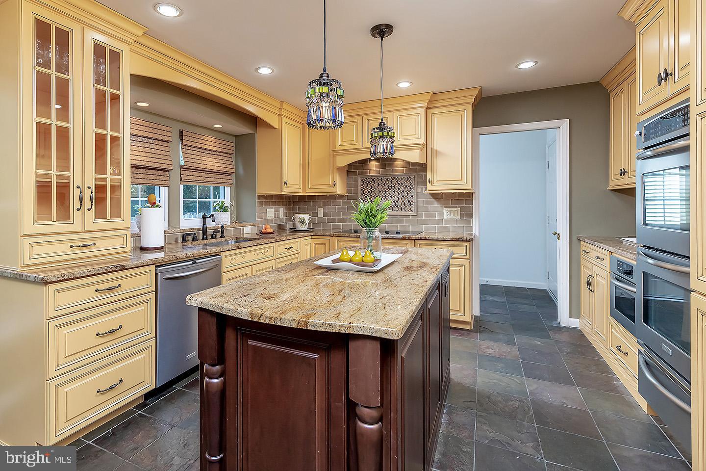 127 Lucerne Boulevard Cherry Hill, NJ 08003 - Photo 11 of 26