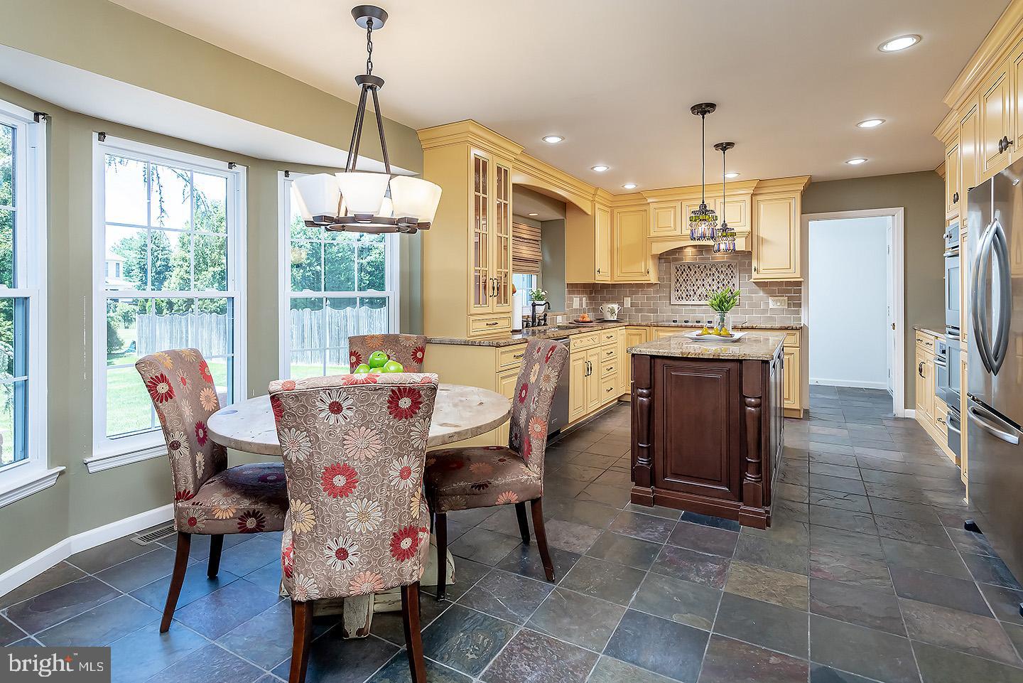 127 Lucerne Boulevard Cherry Hill, NJ 08003 - Photo 10 of 26