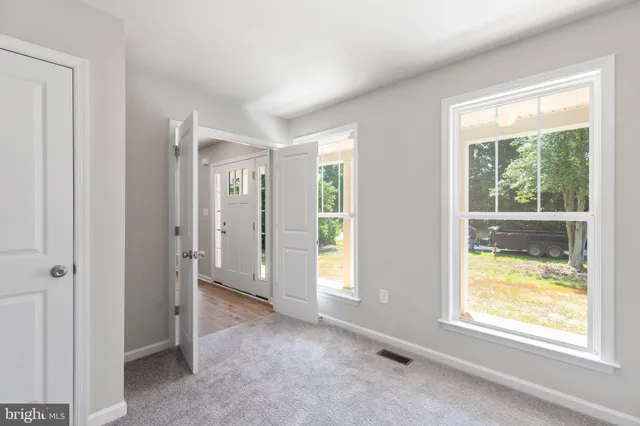 $481,100 | 97 Meadow Avenue, Colonial Beach, VA 22443