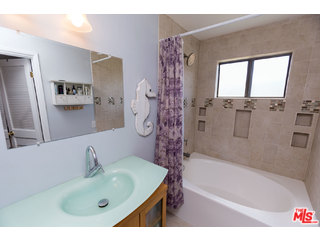 6476 Cavalleri Road Malibu, CA 90265 - Photo 5 of 11 Gallery Image 5