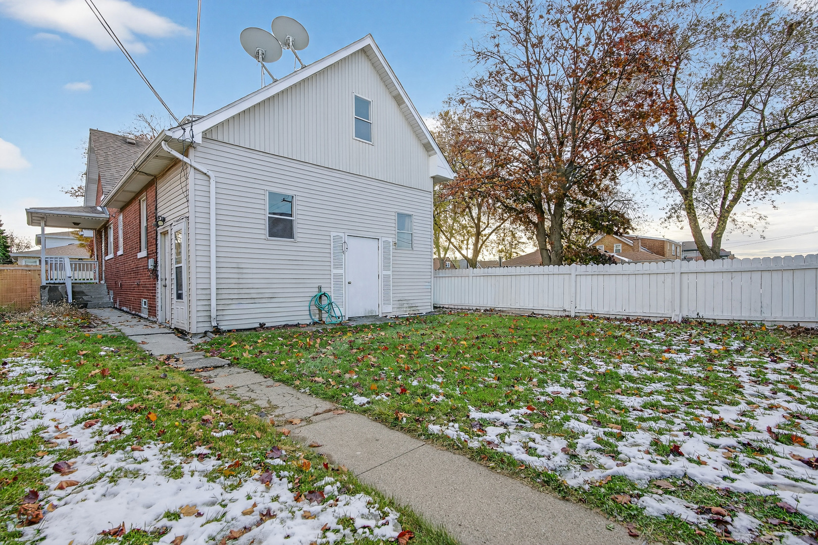 7346 57th Place Summit, IL 60501 - Photo 25 of 29 a view of a backyard with plants