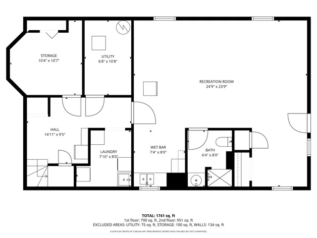 a picture of a book shelf