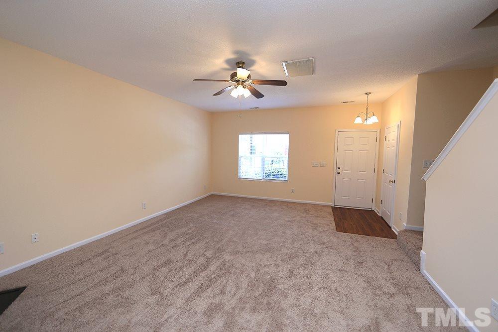 112 Graystar Road Apex, NC 27502 - Photo 3 of 14