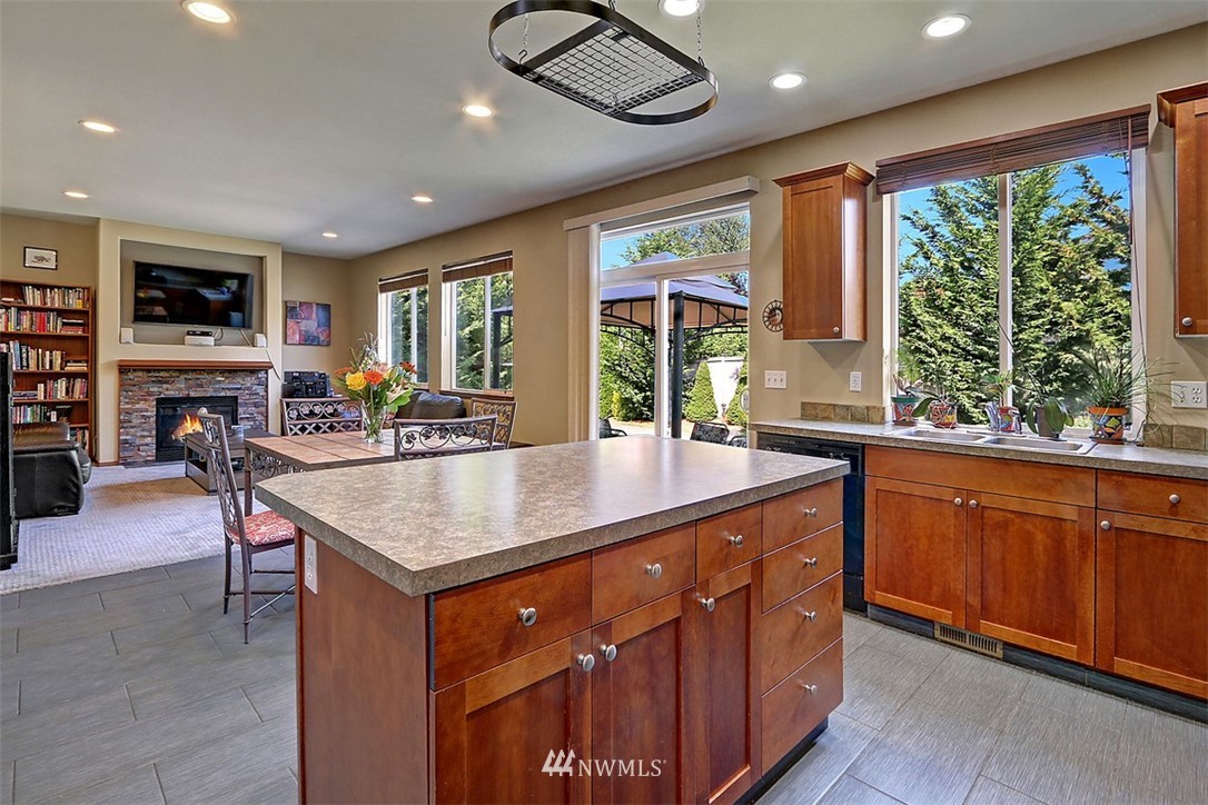 272 Nile Avenue Northeast Renton, WA 98059 - Photo 15 of 25 Gallery Image 15