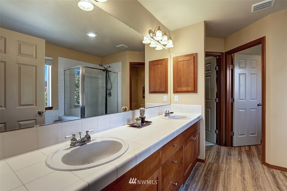 272 Nile Avenue Northeast Renton, WA 98059 - Photo 20 of 25 Gallery Image 20