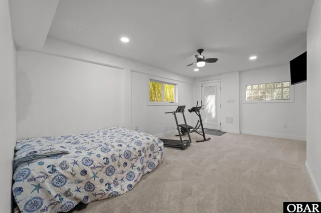 $819,999 | 75 East Dogwood Trail, Southern Shores, NC 27949