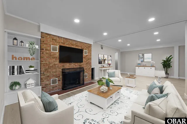 $819,999 | 75 East Dogwood Trail, Southern Shores, NC 27949