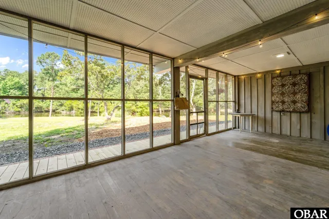 $819,999 | 75 East Dogwood Trail, Southern Shores, NC 27949