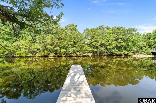 $819,999 | 75 East Dogwood Trail, Southern Shores, NC 27949