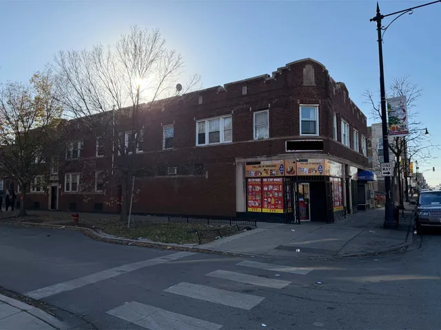 $899,000 | 1535 West 79th Street, Chicago, IL 60620