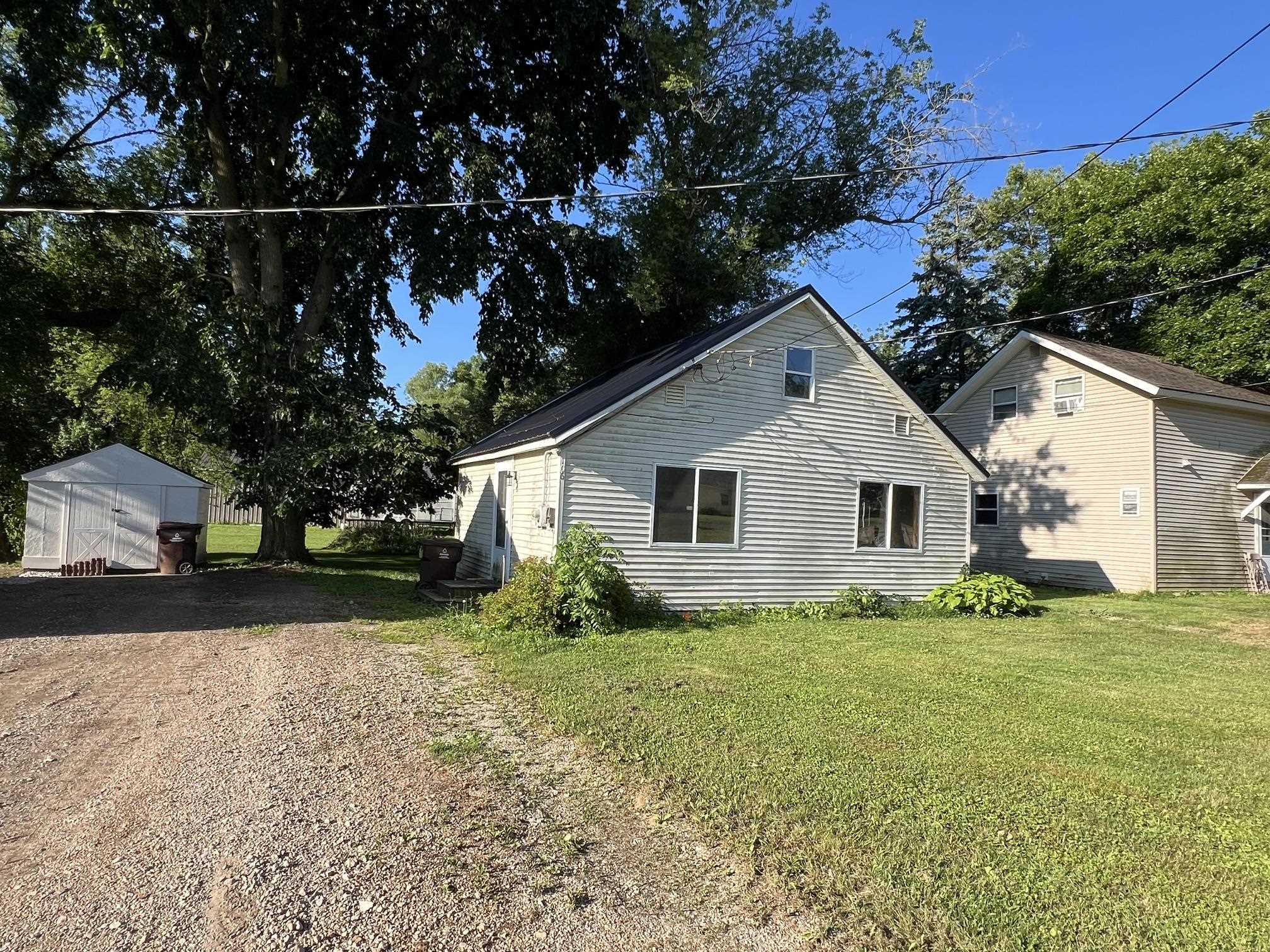 106 Webster Street Ithaca, MI 48847 - Photo 10 of 11
