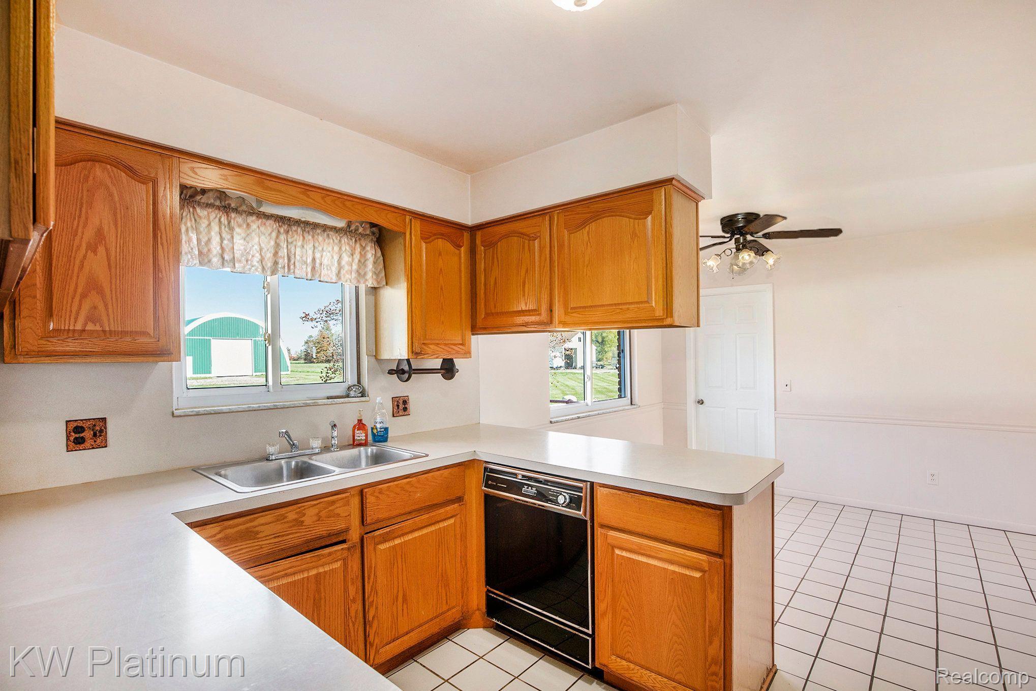 9176 Meisner Road Casco, MI 48064 - Photo 5 of 32 Gallery Image 5