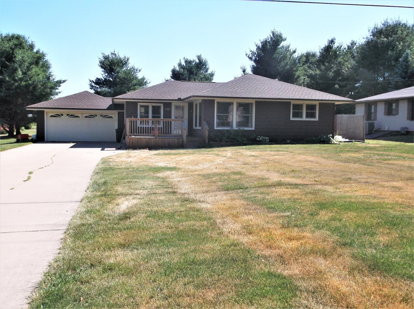 559 Palmyra Road Dixon, IL 61021 - Photo 1 of 18