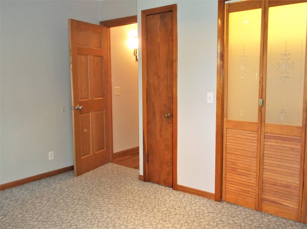 559 Palmyra Road Dixon, IL 61021 - Photo 13 of 18