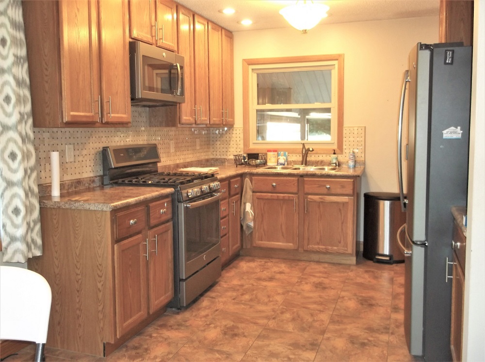 559 Palmyra Road Dixon, IL 61021 - Photo 4 of 18