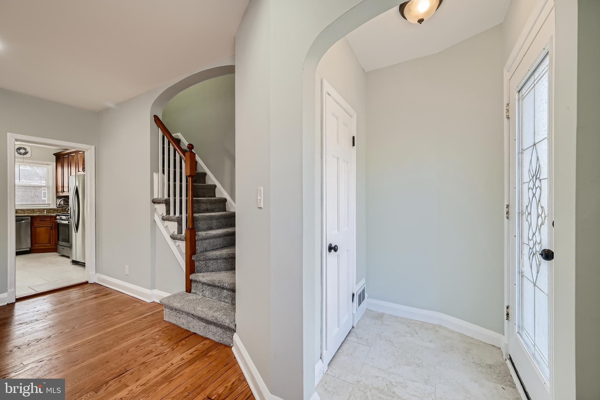 1513 Shadyside Road Baltimore, MD 21218 - Photo 4 of 37 Open Concept and Great Flow!