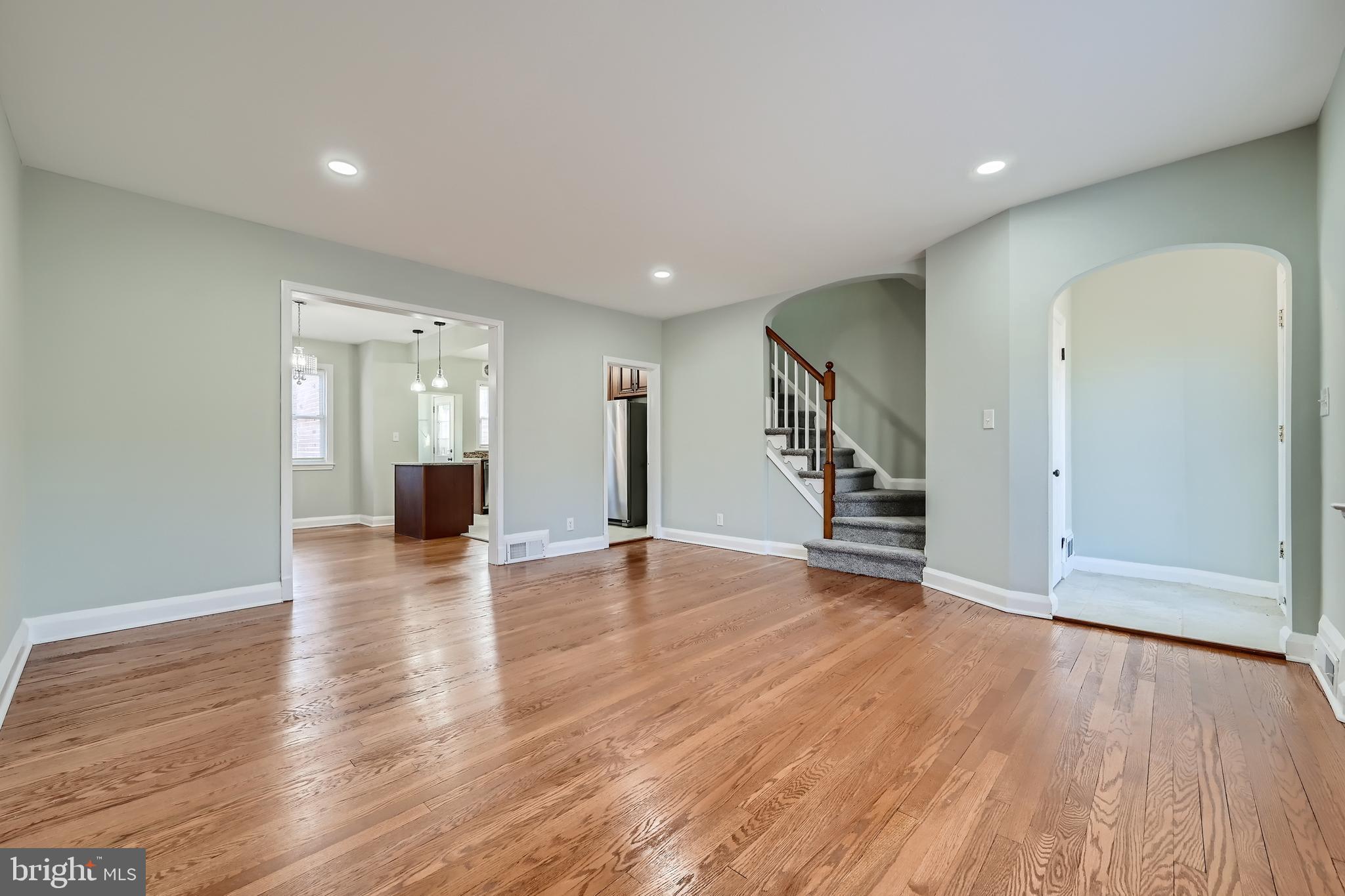 1513 Shadyside Road Baltimore, MD 21218 - Photo 5 of 37 Beautiful Eco-friendly Bamboo Floors