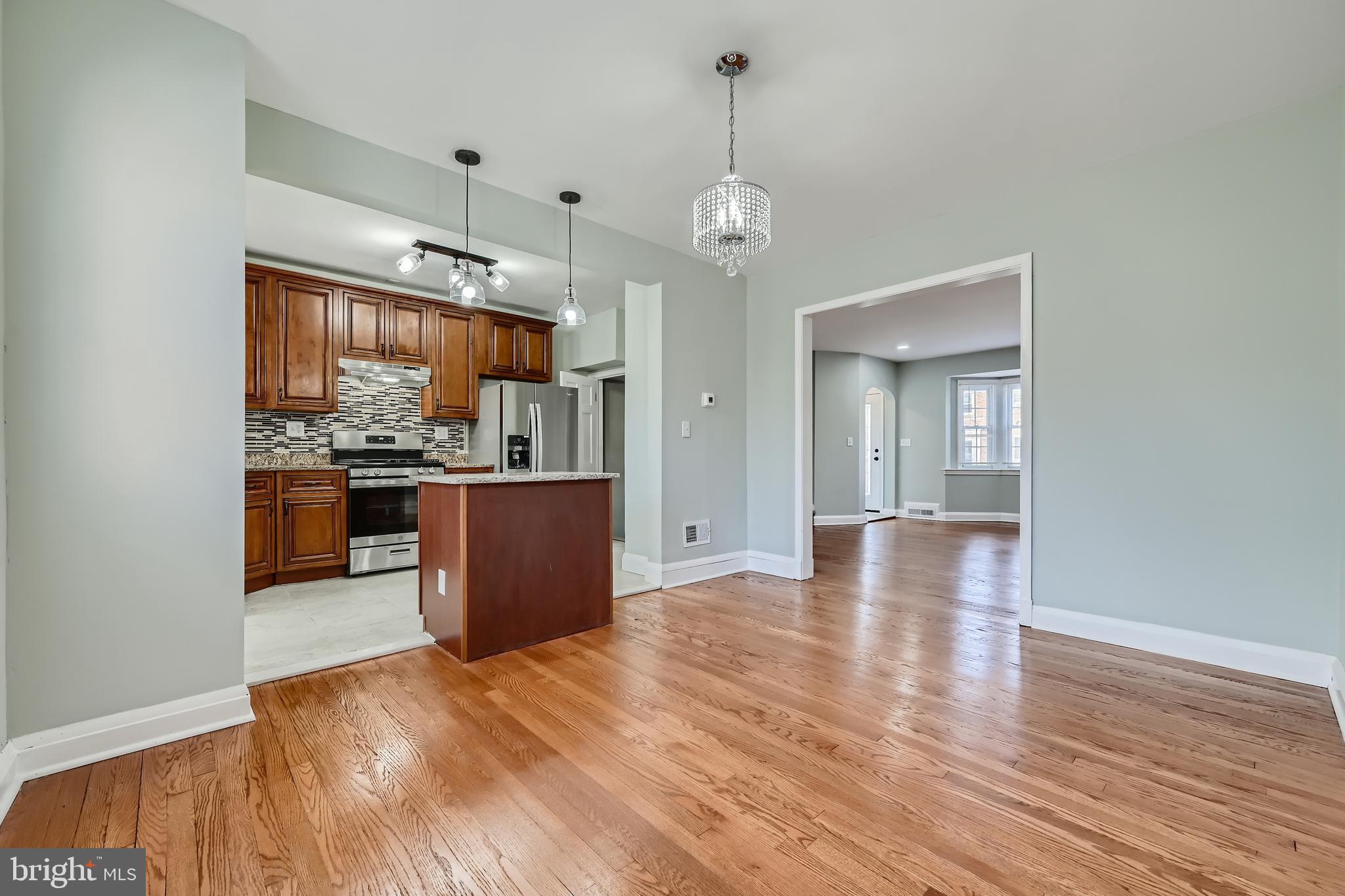 1513 Shadyside Road Baltimore, MD 21218 - Photo 8 of 37 Perfect for Large Gatherings