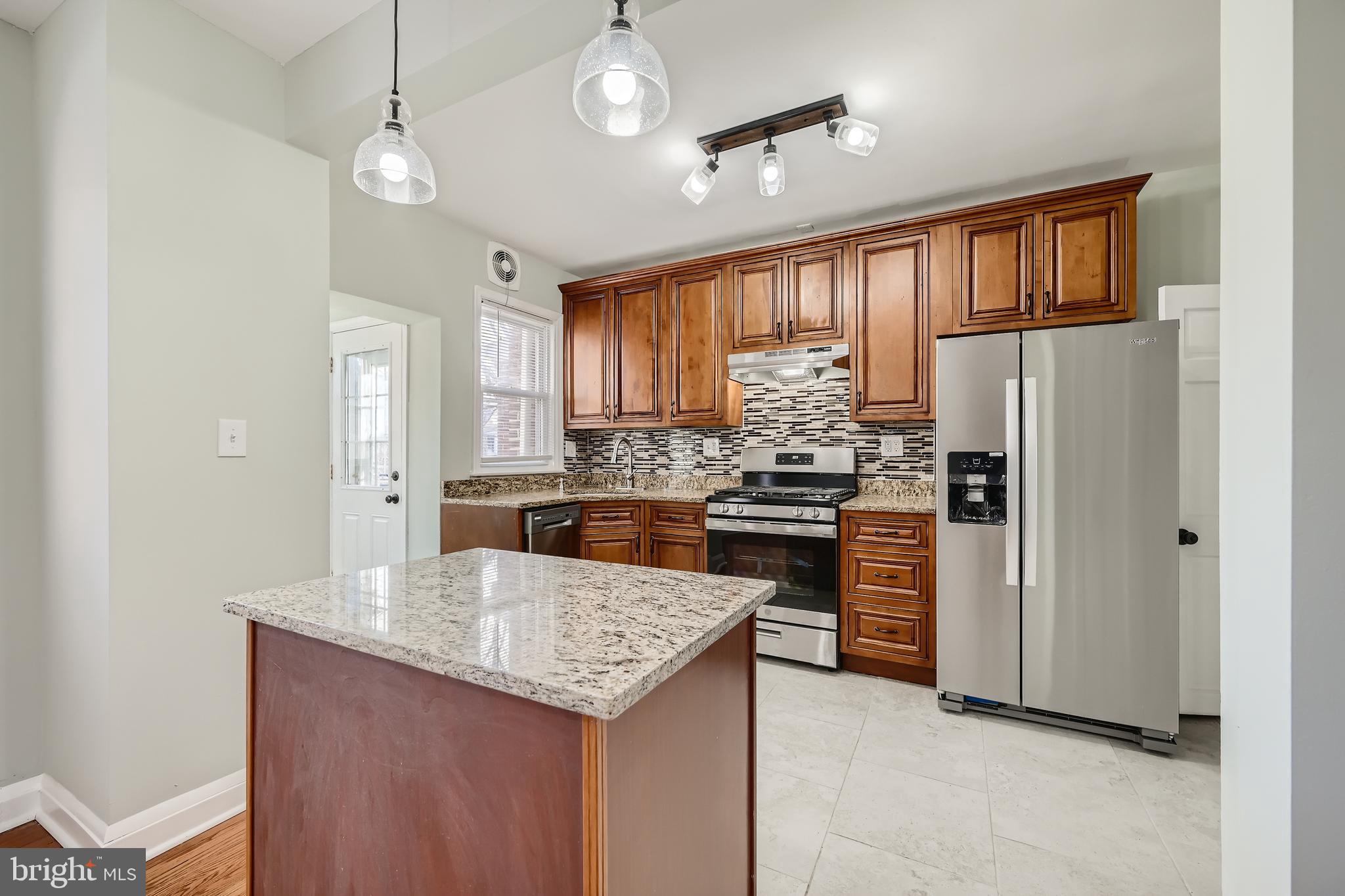 1513 Shadyside Road Baltimore, MD 21218 - Photo 9 of 37 Updated kitchen with an Island
