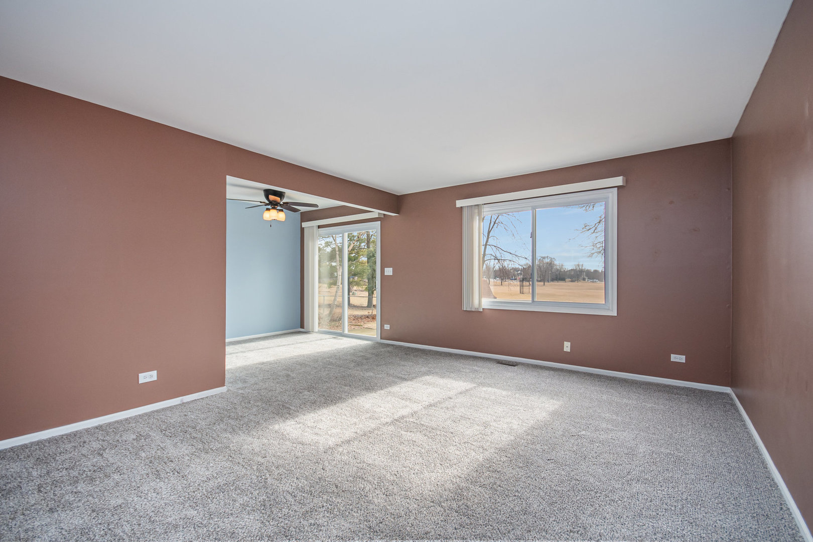1669 Cumberland Road Aurora, IL 60504 - Photo 2 of 18 Gallery Image 2