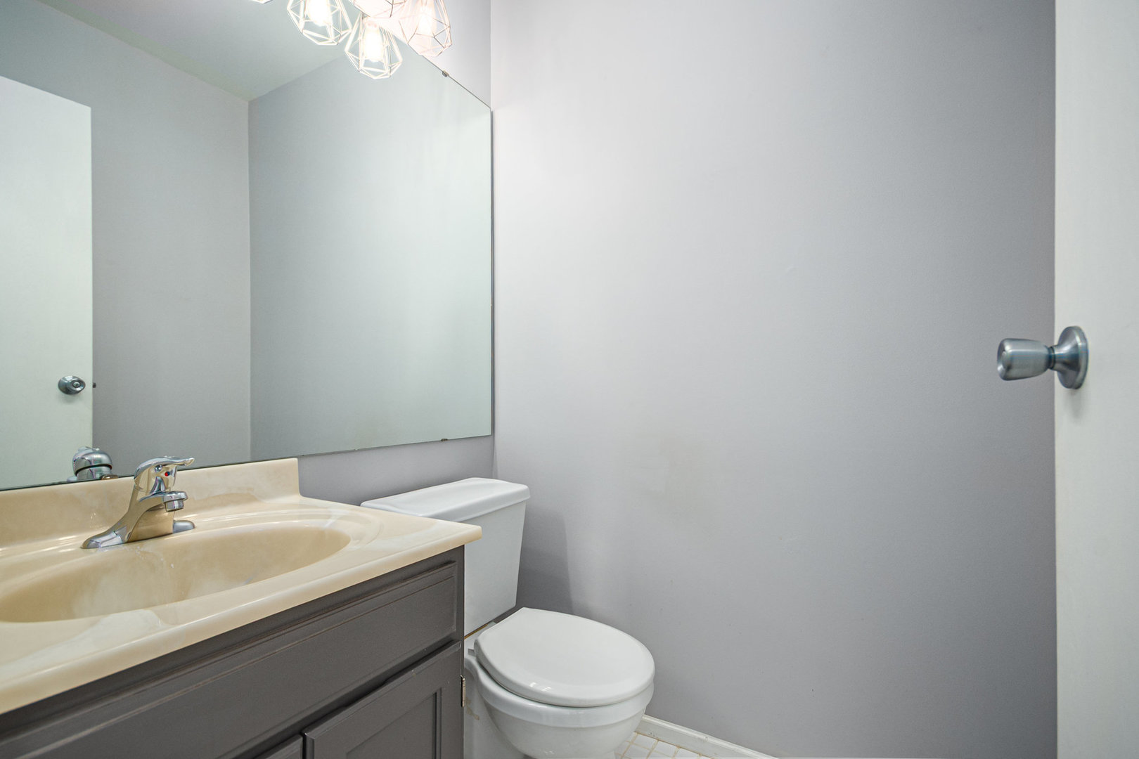 1669 Cumberland Road Aurora, IL 60504 - Photo 7 of 18 Gallery Image 7