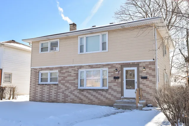 $265,000 | 8221 West Villard Avenue, Unit 8223, Milwaukee, WI 53218