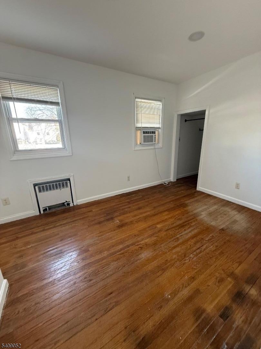 98 Broughton Avenue Bloomfield, NJ 07003 - Photo 4 of 6